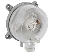 Дифференциальное реле давления для воздуха 50…500Pa, гистерезис 20Pa DPS500 Honeywell Дифференциальное реле давления для воздуха 50…500Pa, гистерезис 20Pa DPS500 Honeywell